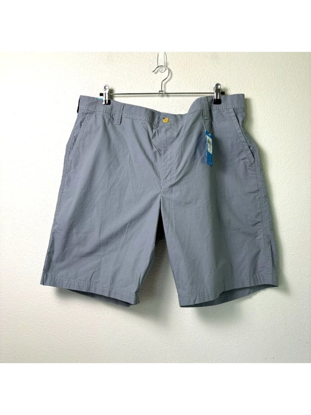 Columbia Washed Out Short Mens Size 40 Gray Chino Pockets 10" Inseam Casual NWT